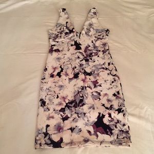 Beautiful floral print mini dress